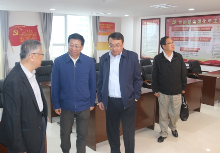 青海省副省長、省國資委黨委書記、主任王黎明，蒞臨省物產(chǎn)集團調(diào)研指導工作