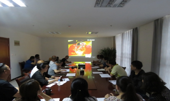 不越&ldquo;紅線&rdquo;   堅(jiān)守&ldquo;第一次&rdquo;  物產(chǎn)配送公司紀(jì)委開展黨員干部廉潔自律教育活動(dòng)